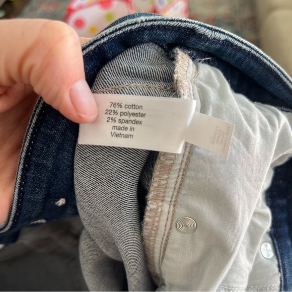 Lane Bryant Jeans Women's 26 Raw Hem Distressed Mid-Rise Cropped Flare - Picture 10 of 10